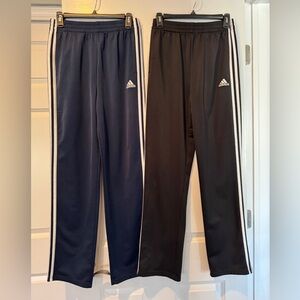 Boys Adidas never worn athletic pants size xl 18/20
